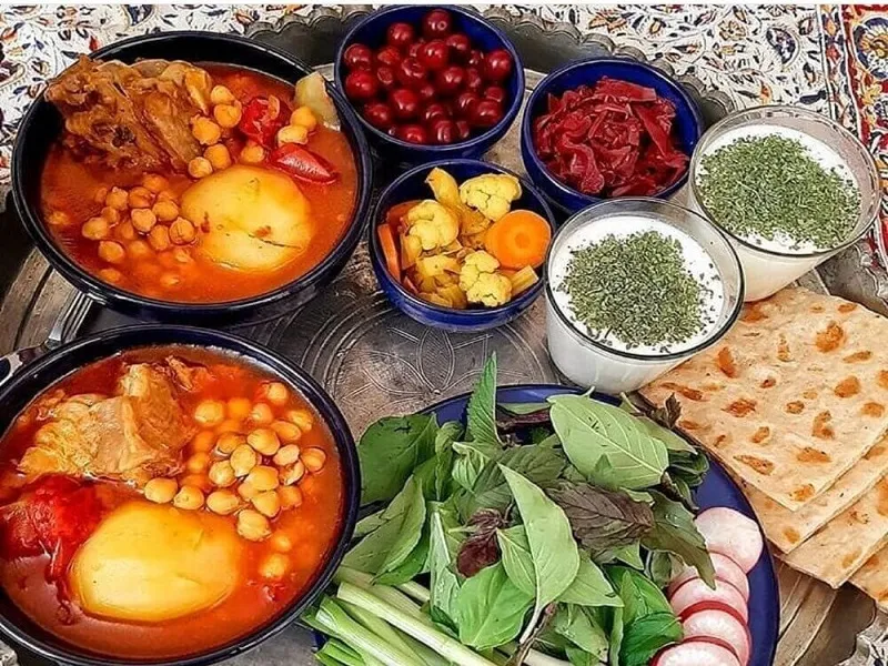 Abgoosht (Dizi) – persischer Eintopf mit Lammfleisch, Kichererbsen und Kartoffeln